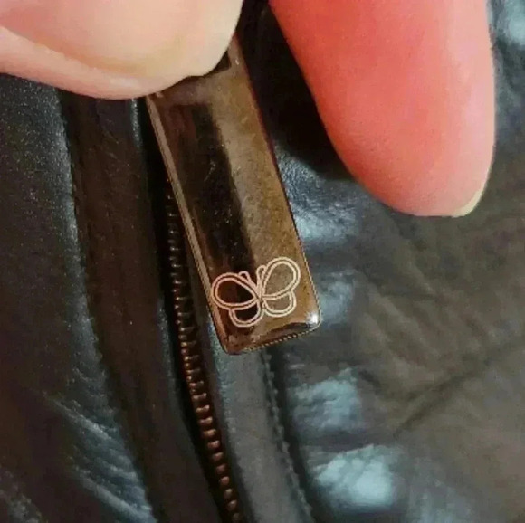 Bottega Veneta Black Leather Ankle Boots - Picture 9 of 16